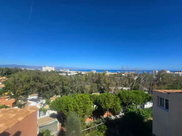 3-bedroom Villa In Torremolinos, Spain (235 M²)