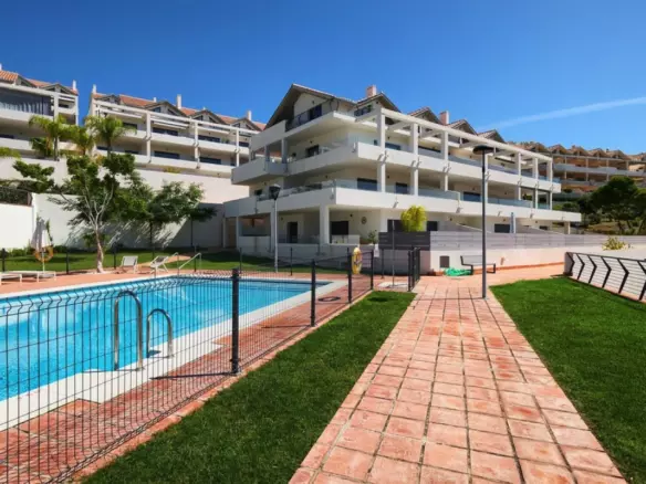 2-bedroom Apartment In Estepona, Spain (110 M²)