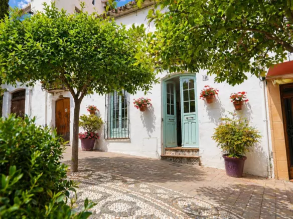 4-bedroom Town House In Estepona, Spain (146 M²)