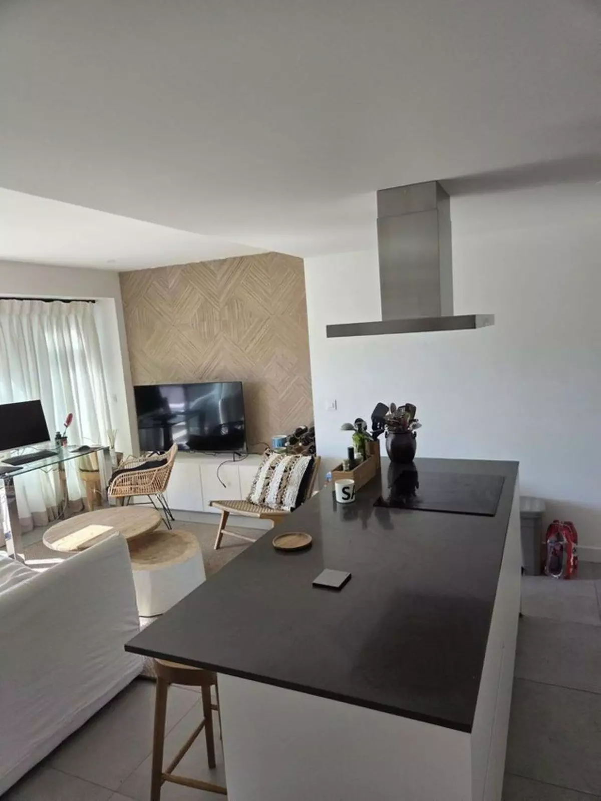 3-bedroom Apartment In Estepona, Spain (120 M²)