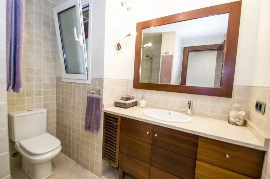 3-bedroom Apartment In Torrevieja, Spain (150 M²)