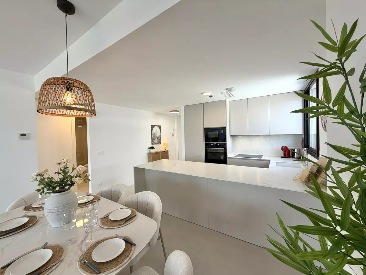 3-bedroom Apartment In Fuengirola, Spain (101 M²)