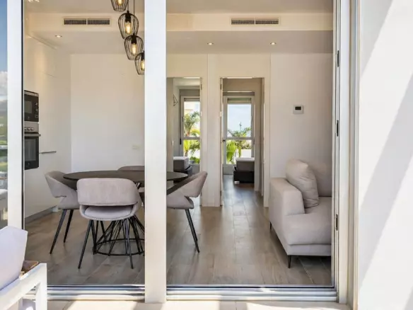2-bedroom Apartment In Estepona, Spain (75 M²)