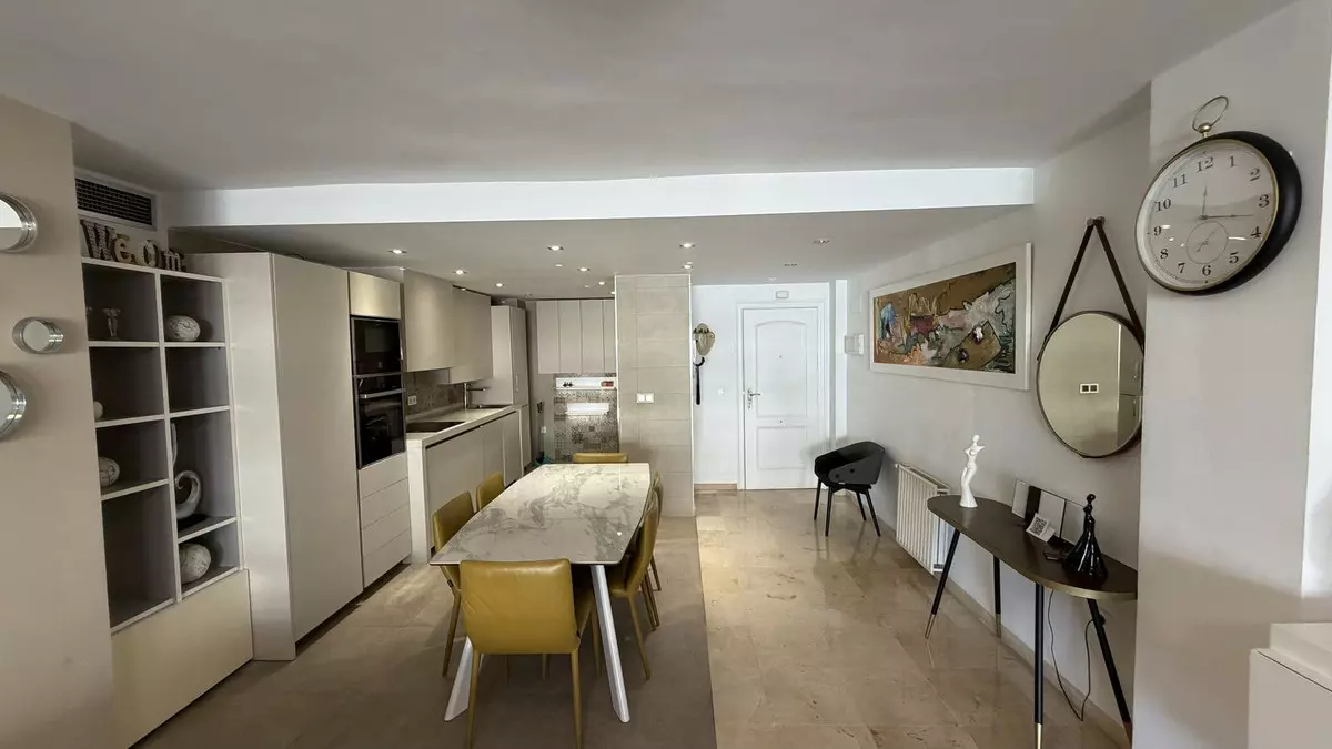 3-bedroom Apartment In Marbella, Spain (130 M²)