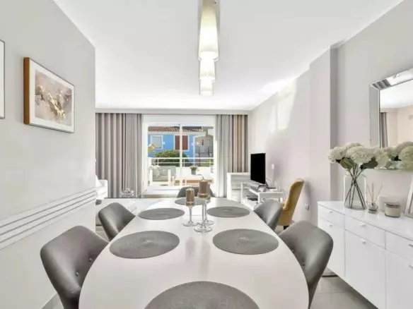 3-bedroom Apartment In Estepona, Spain (115 M²)