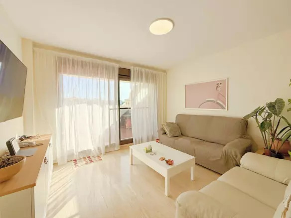 2-bedroom Apartment In Estepona, Spain (108 M²)