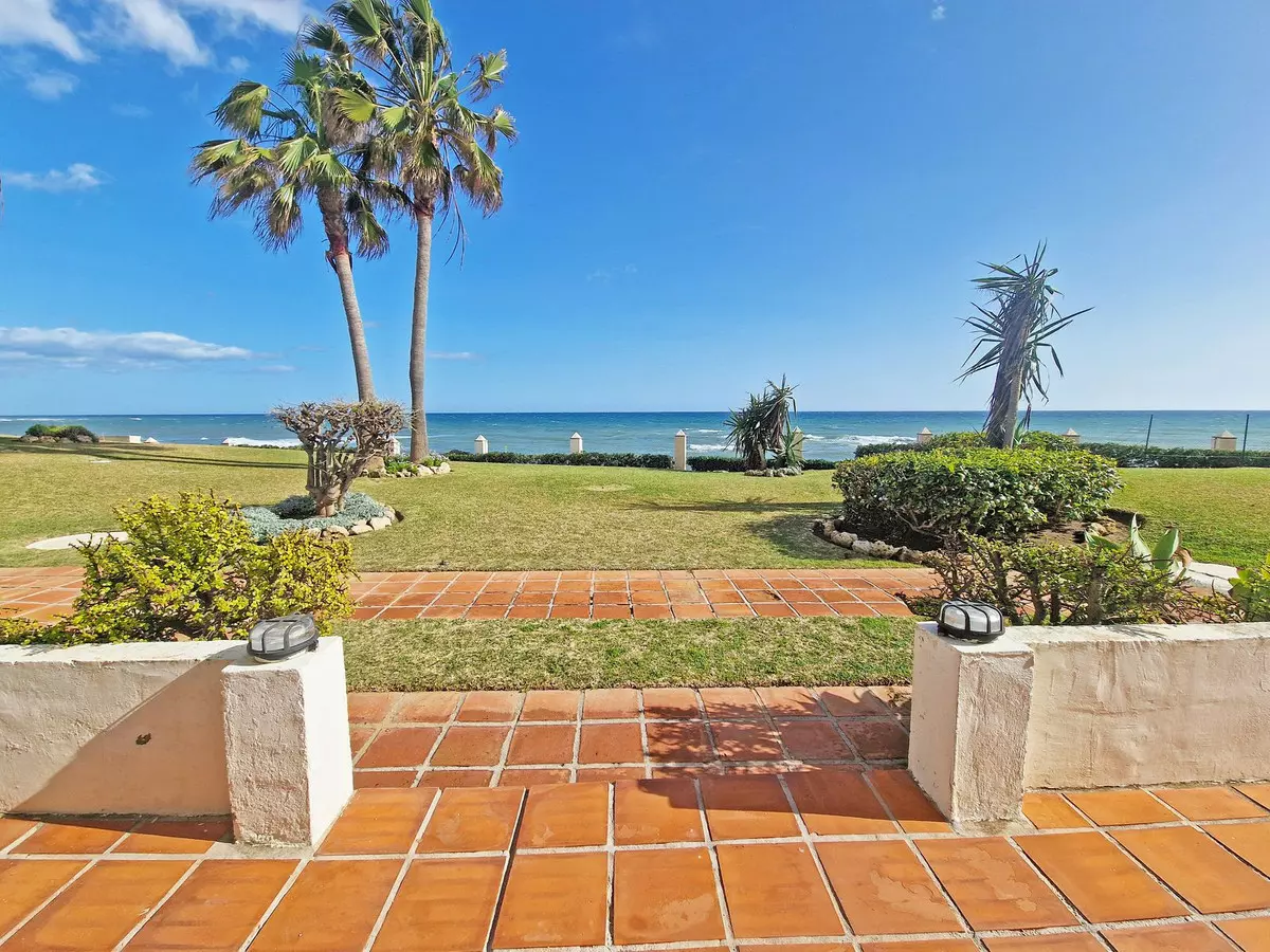 2-bedroom Apartment In Mijas, Spain (102 M²)