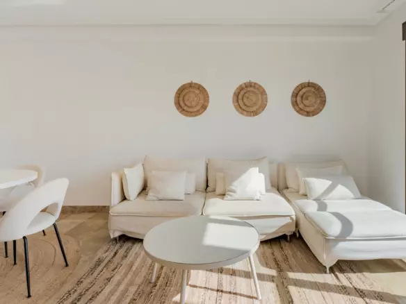 2-bedroom Apartment In Estepona, Spain (110 M²)