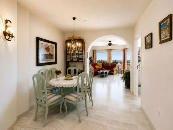 2-bedroom Apartment In Mijas, Spain (133 M²)