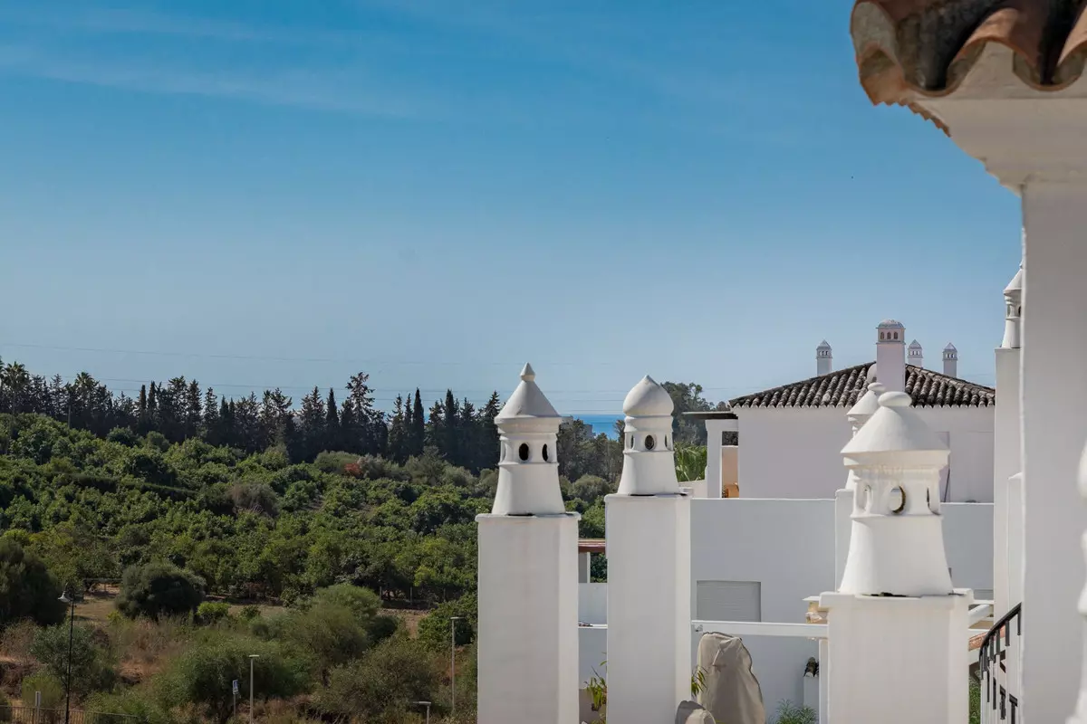 2-bedroom Apartment In Estepona, Spain (110 M²)