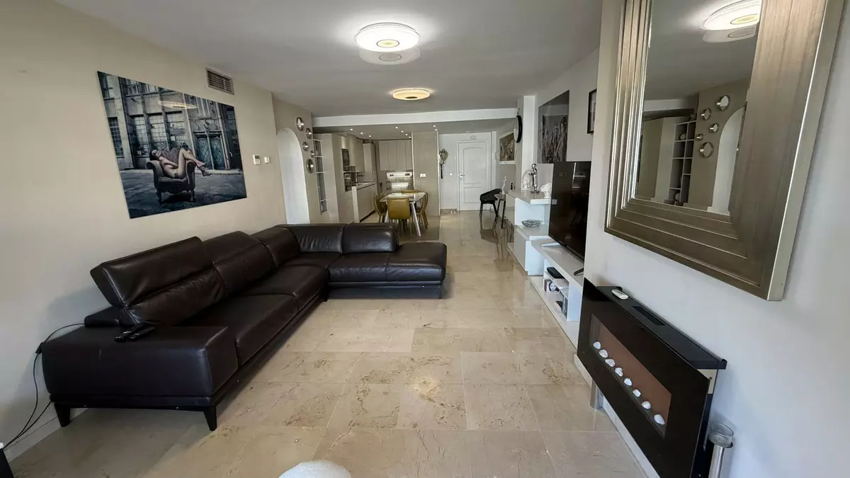 3-bedroom Apartment In Marbella, Spain (130 M²)