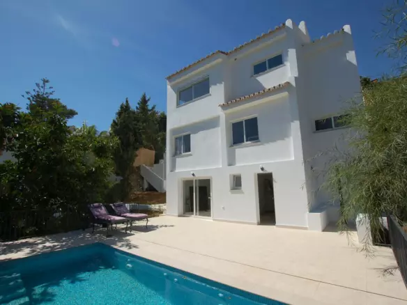 5-bedroom Villa In Mijas, Spain (265 M²)