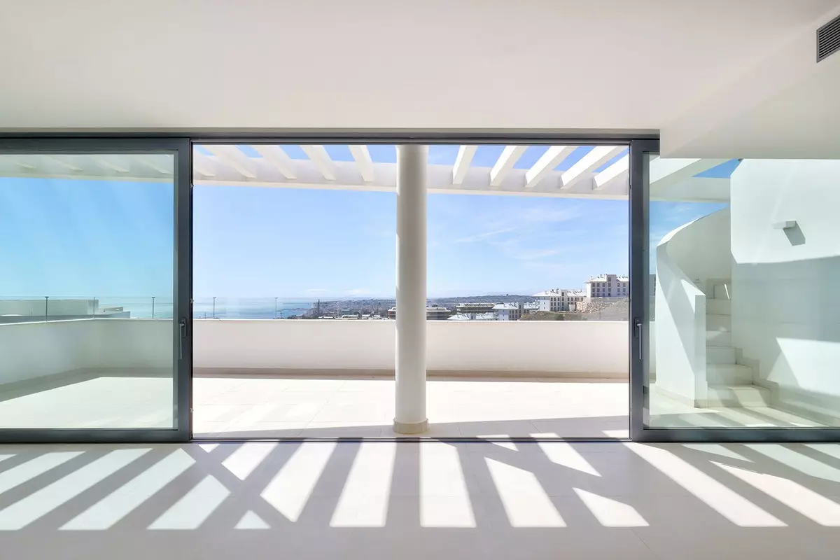 3-bedroom Apartment In Fuengirola, Spain (132 M²)