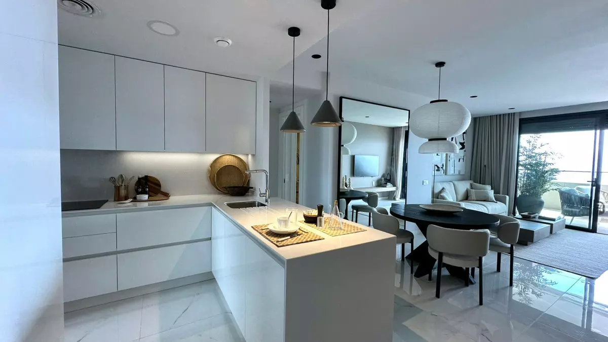 2-bedroom Apartment In Benidorm, Spain (103 M²)