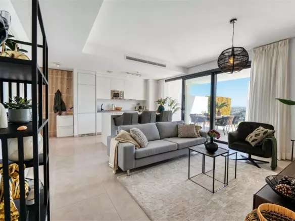 3-bedroom Apartment In Mijas, Spain (89 M²)