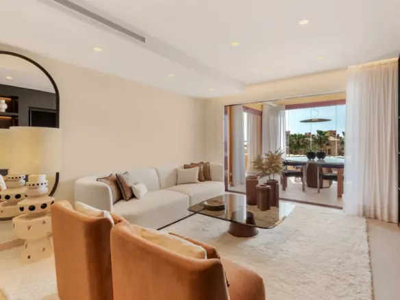 3-bedroom Apartment In Estepona, Spain (163 M²)