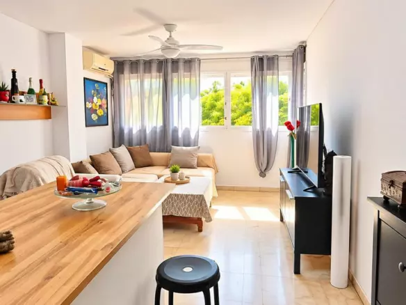 3-bedroom Apartment In Estepona, Spain (70 M²)