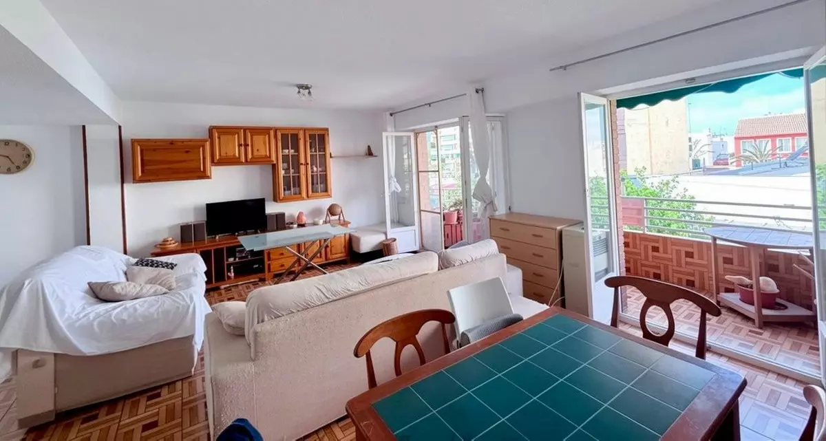 3-bedroom Apartment In Alicante, Spain (96 M²)