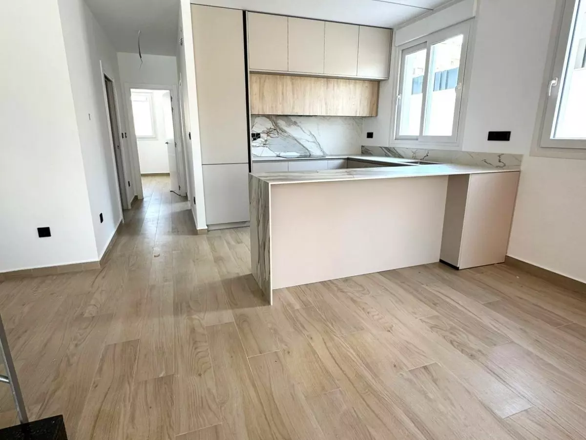 3-bedroom Villa In Torrevieja, Spain (120 M²)
