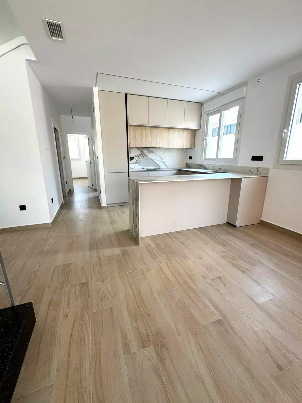 3-bedroom Villa In Torrevieja, Spain (120 M²)