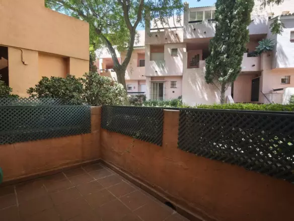 2-bedroom Apartment In Marbella, Spain (104 M²)