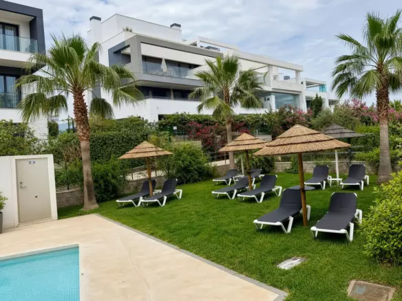 1-bedroom Apartment In Estepona, Spain (75 M²)