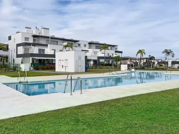 2-bedroom Apartment In Estepona, Spain (110 M²)