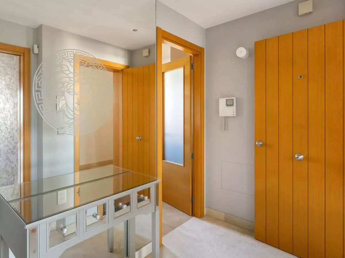 3-bedroom Apartment In Estepona, Spain (110 M²)