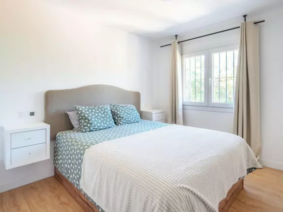 3-bedroom Town House In Estepona, Spain (115 M²)