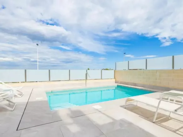 3-bedroom Villa In Orihuela, Spain (175 M²)