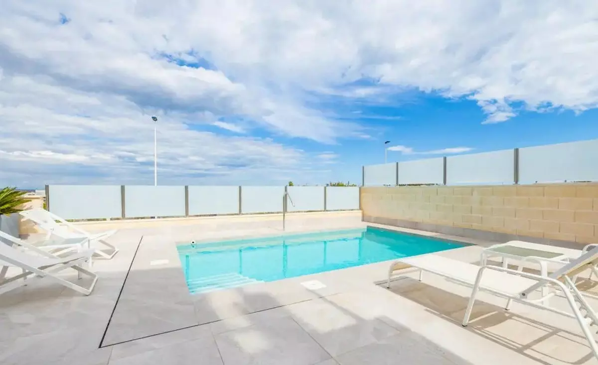 3-bedroom Villa In Orihuela, Spain (175 M²)