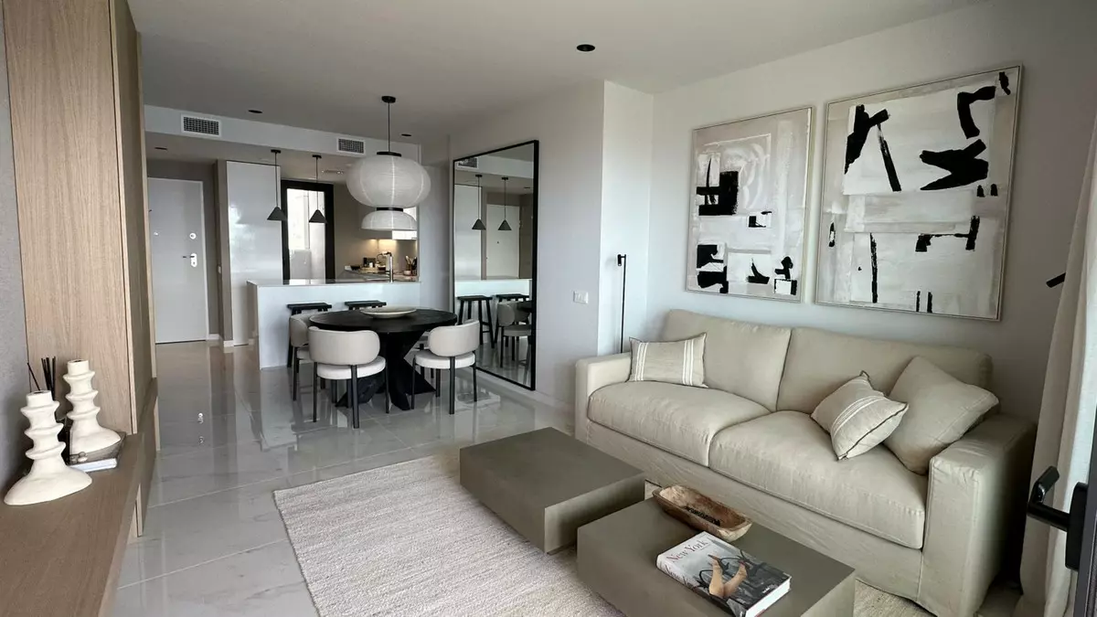 2-bedroom Apartment In Benidorm, Spain (103 M²)