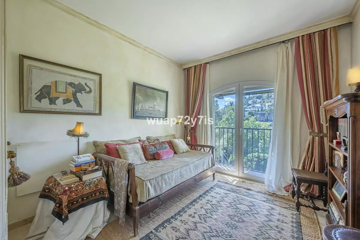 4-bedroom Villa In Benahavis, Spain (185 M²)