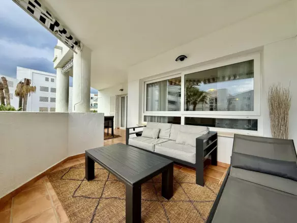 1-bedroom Apartment In Marbella, Spain (95 M²)
