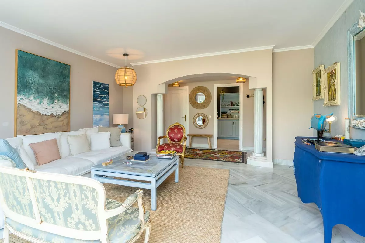 1-bedroom Apartment In Marbella, Spain (76 M²)