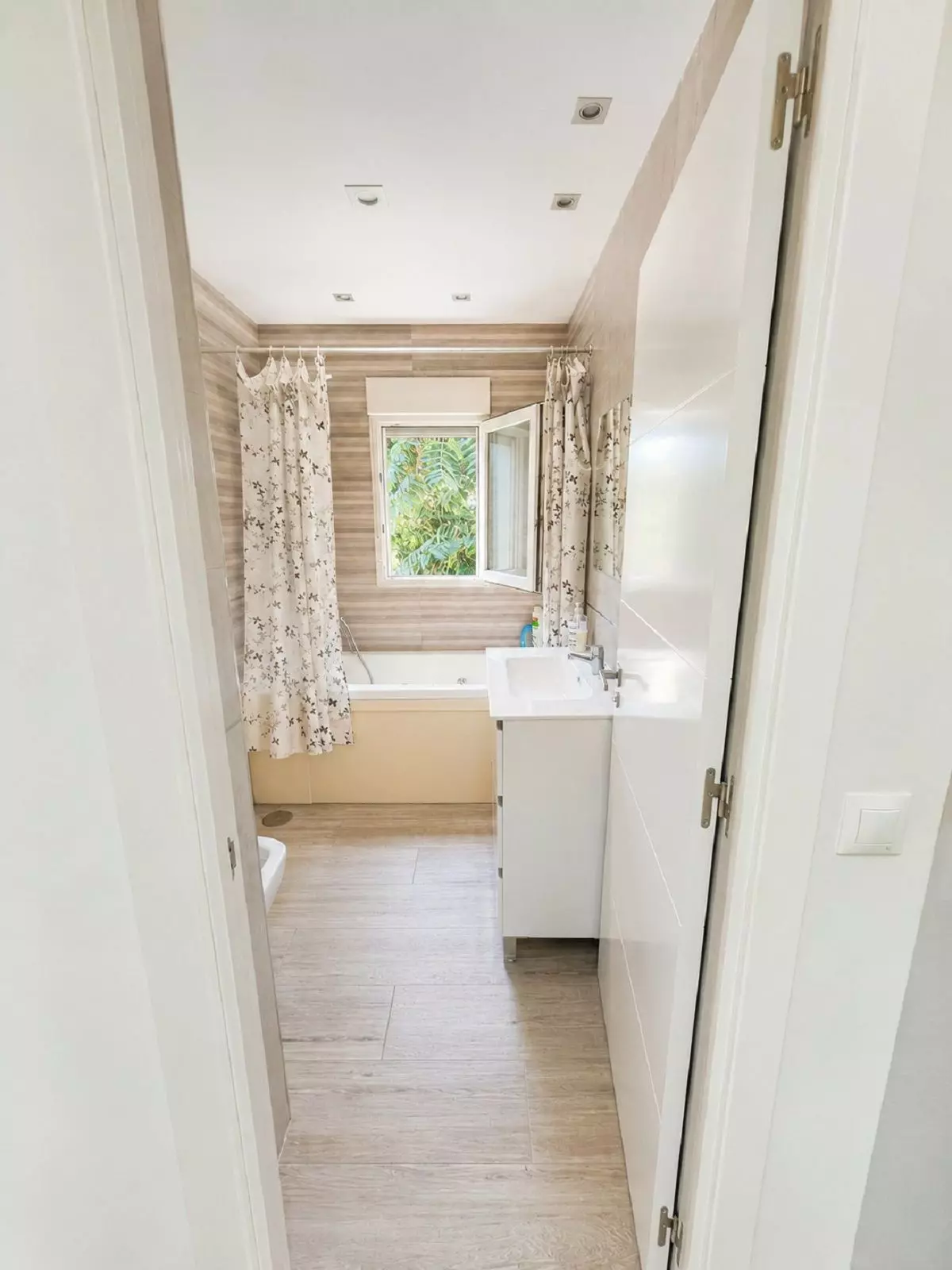 ShowFeedImage-3df0ad 3-bedroom Apartment In Málaga, Spain (115 M²)