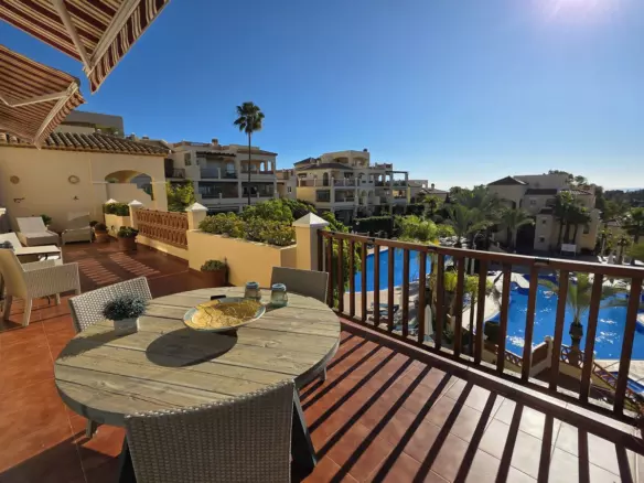 2-bedroom Apartment In Estepona, Spain (100 M²)