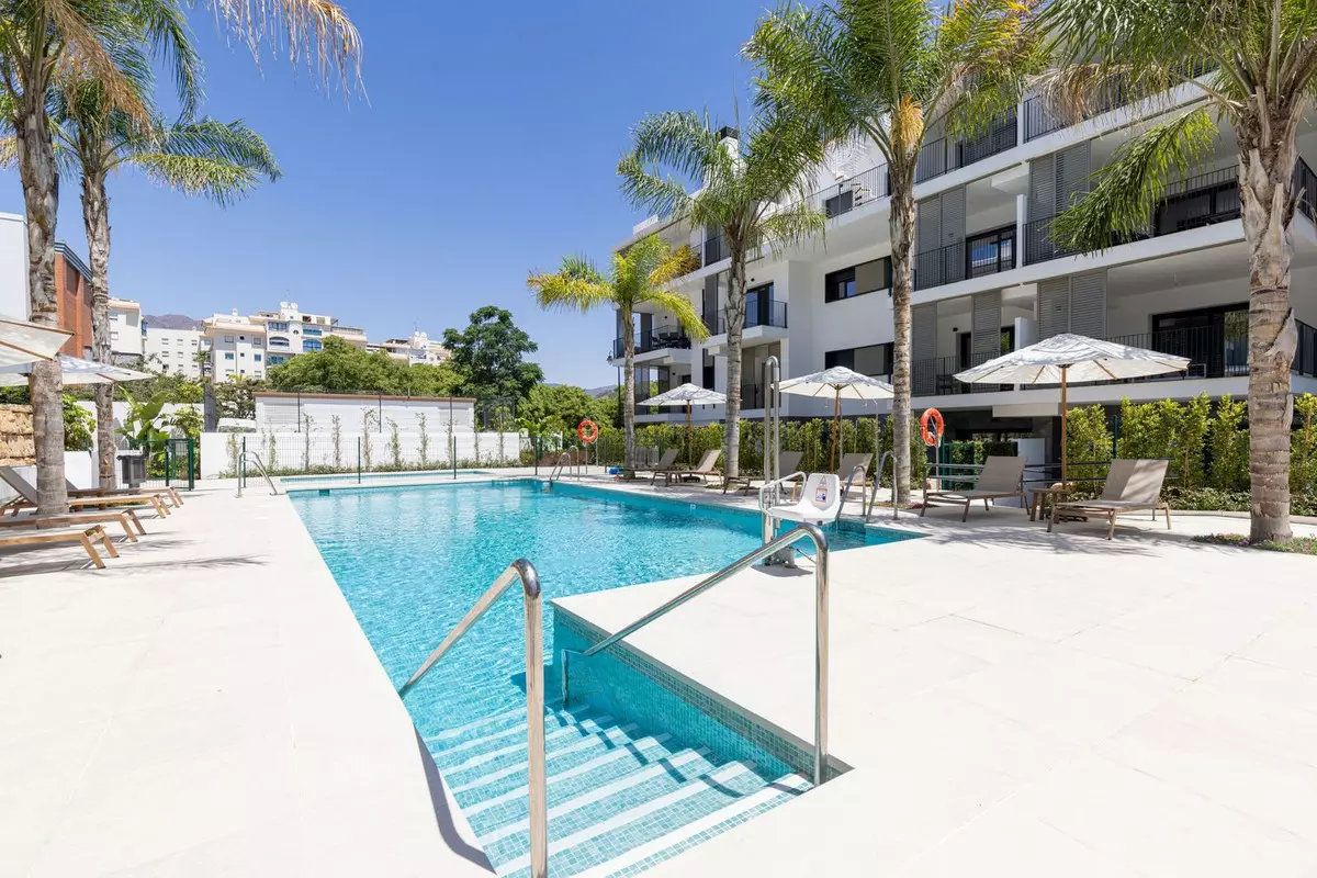 3-bedroom Apartment In Estepona, Spain (92 M²)