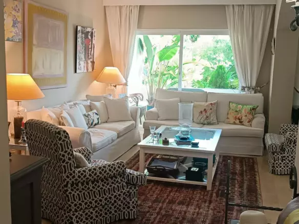 3-bedroom Apartment In Estepona, Spain (208 M²)