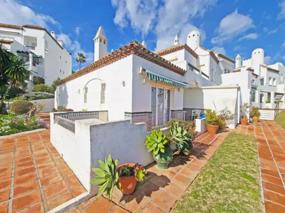 2-bedroom Apartment In Mijas, Spain (102 M²)