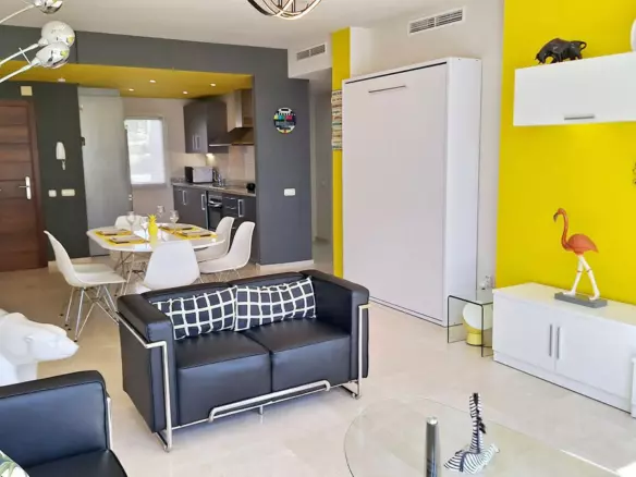 2-bedroom Apartment In Estepona, Spain (100 M²)