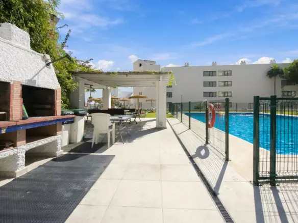 4-bedroom Apartment In Torremolinos, Spain (135 M²)