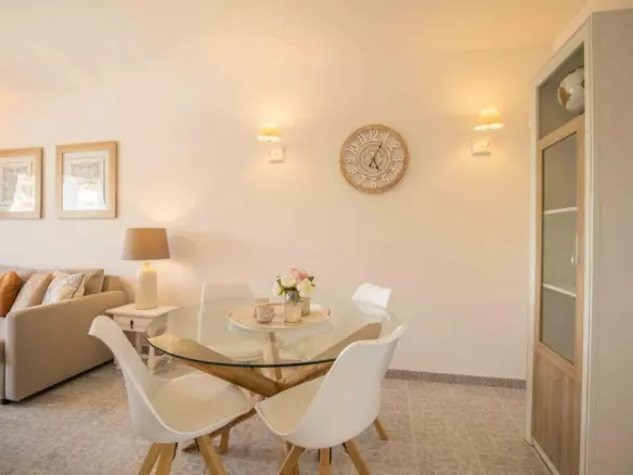 2-bedroom Apartment In Benalmádena, Spain (99 M²)