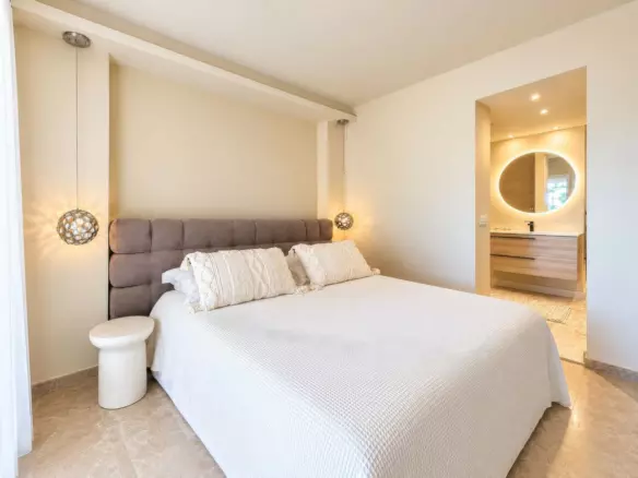 3-bedroom Apartment In Marbella, Spain (160 M²)