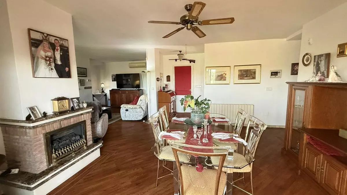 5-bedroom Villa In Orihuela, Spain (220 M²)