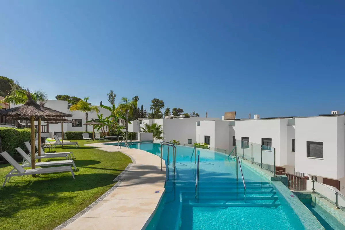 3-bedroom Town House In Marbella, Spain (250 M²)
