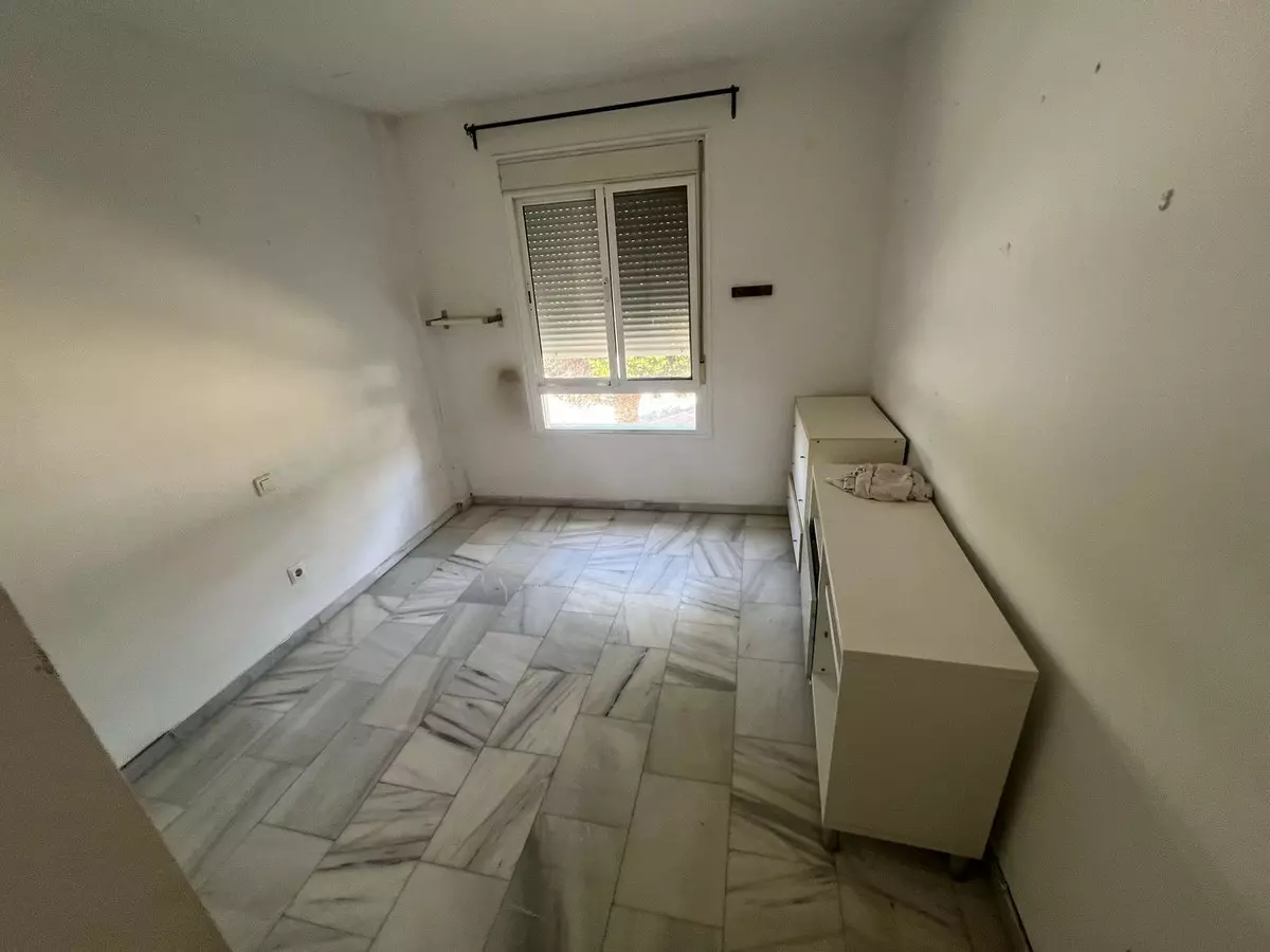 3-bedroom Apartment In Estepona, Spain (113 M²)