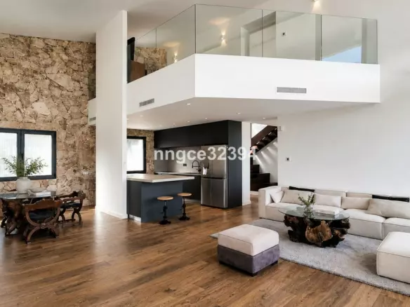 5-bedroom Villa In Estepona, Spain (411 M²)