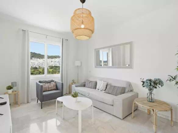 2-bedroom Apartment In Estepona, Spain (86 M²)
