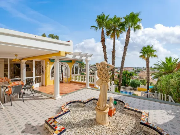 2-bedroom Villa In Rojales, Spain (132 M²)